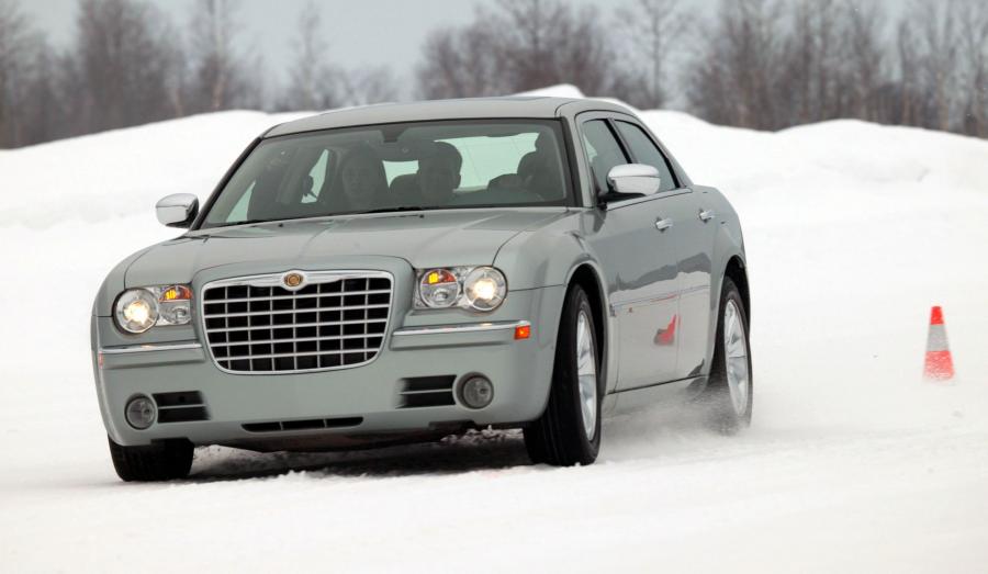  Chrysler 300C (LX) 2005 года  (фото 94 из 120)